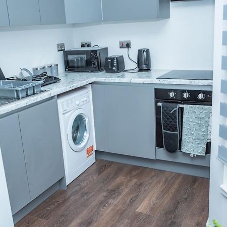 Aylesbury Apartment 1 With Free Parking Εξωτερικό φωτογραφία